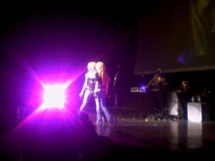 Credit to [url=http://www.alyandaj.com/forums/default.aspx?f=10&m=23811]anna x[/url]
