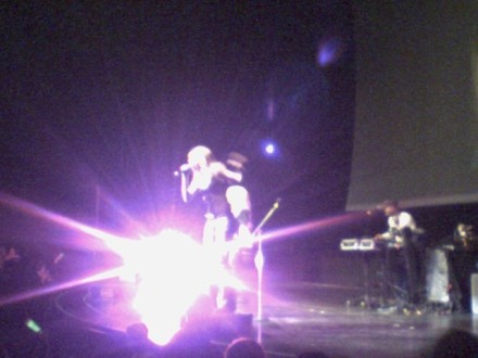 Credit to [url=http://www.alyandaj.com/forums/default.aspx?f=10&m=23811]anna x[/url]

