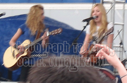 Credit to [url=http://alyandaj.com/boards/topic.asp?TOPIC_ID=7924]Magikalz[/url]
