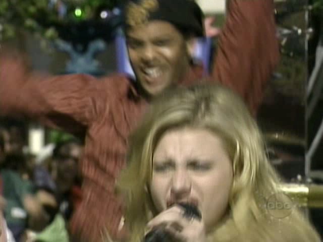 042.jpg