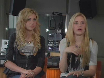 blueroom-caps-284.jpg