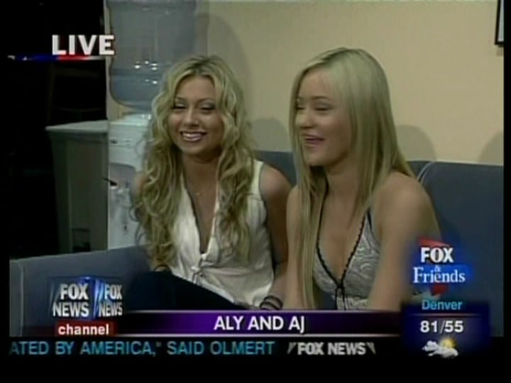 Fox_and_Friends-008.jpg