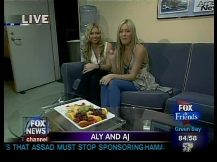 Fox_and_Friends-023.jpg
