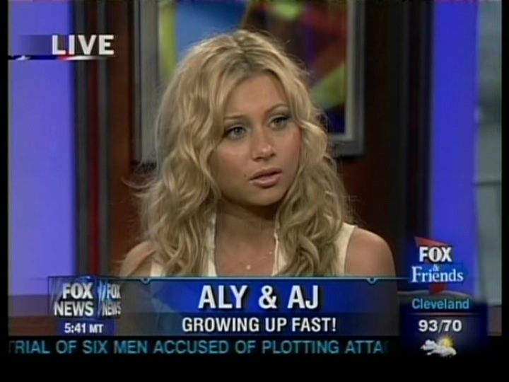 Fox_and_Friends-152.jpg