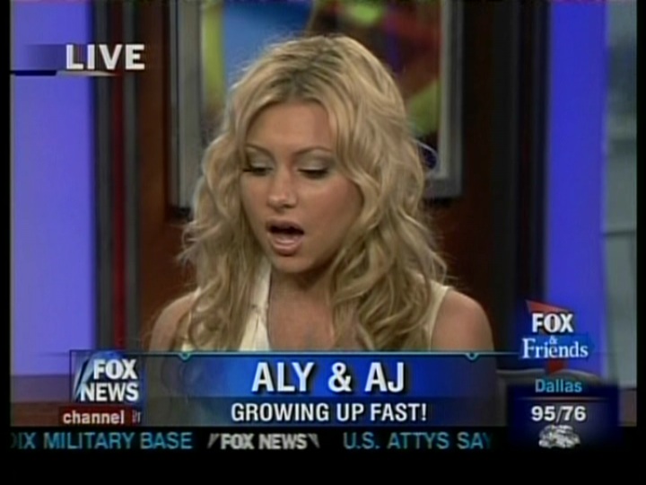 Fox_and_Friends-163.jpg