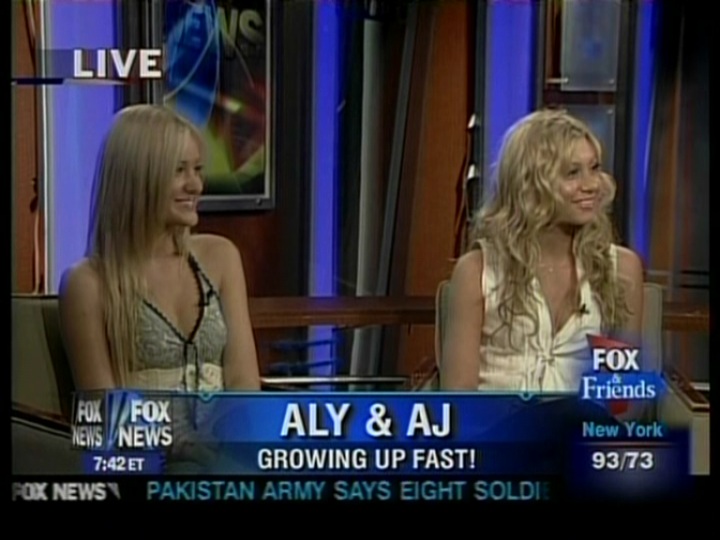 Fox_and_Friends-211.jpg