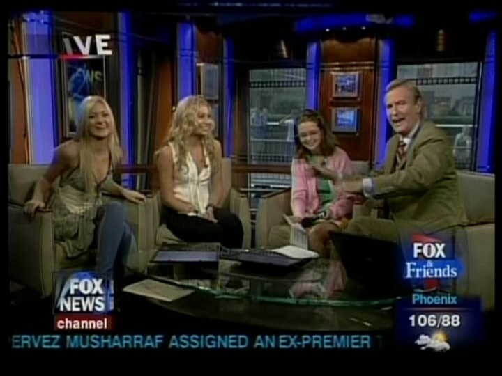 Fox_and_Friends-218.jpg