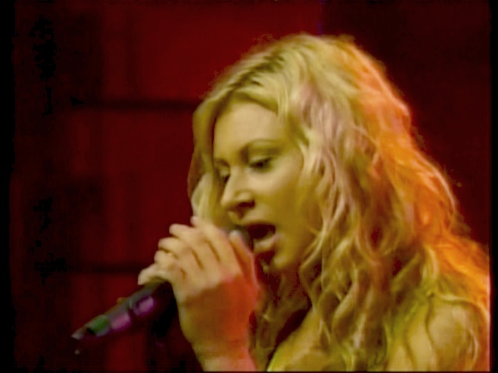 RegisKelly-014.jpg