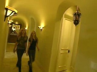 055.jpg