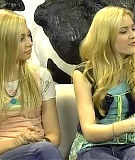 mikessupershortshow-cowbellesdvd-041.jpg