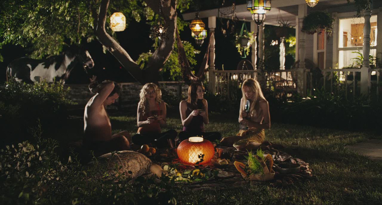 EasyA-Blu-rayCaptures-047.JPG