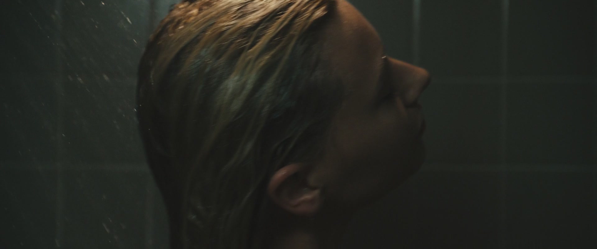 TheRoommate_BlurayCaptures_239.JPG
