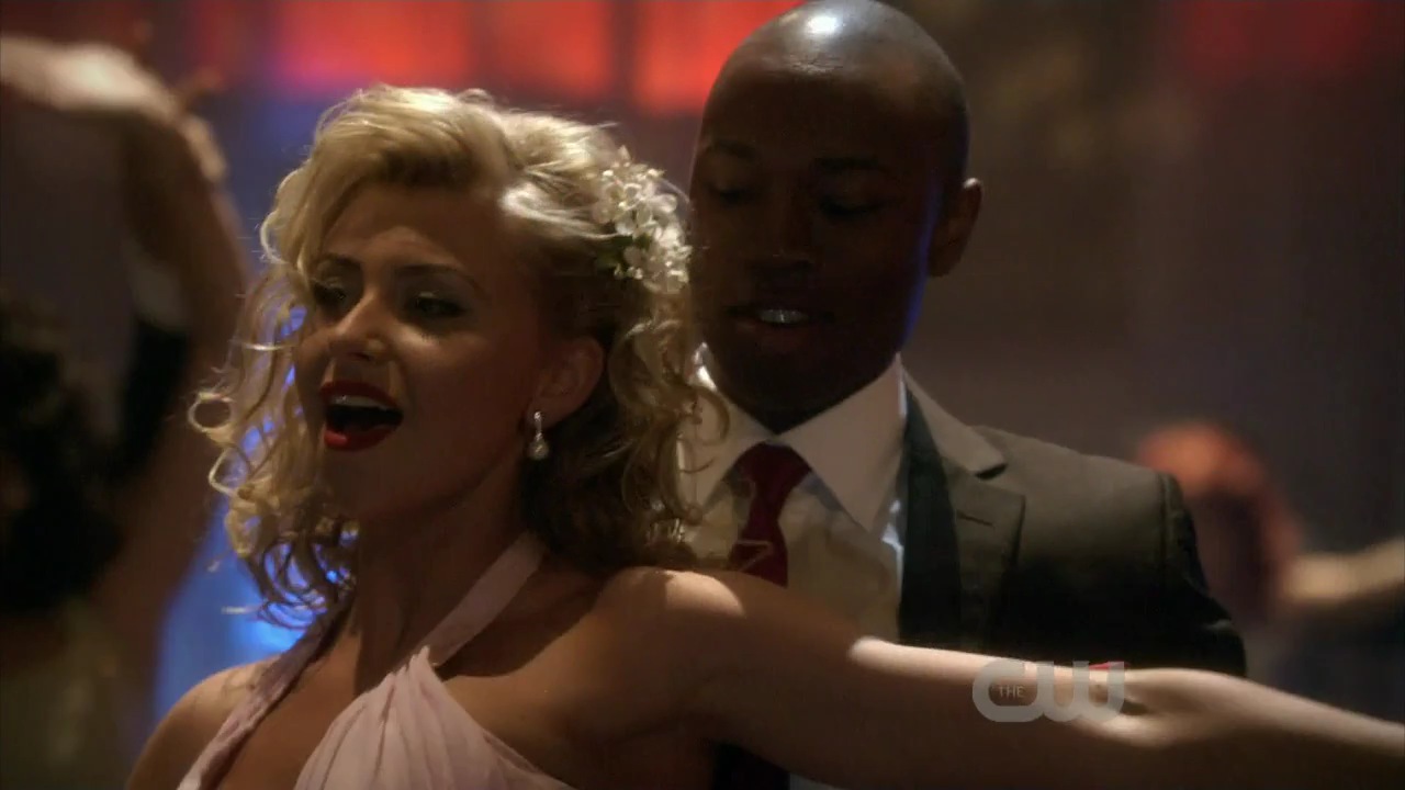 1x10_Pledging_My_Love_010.jpg