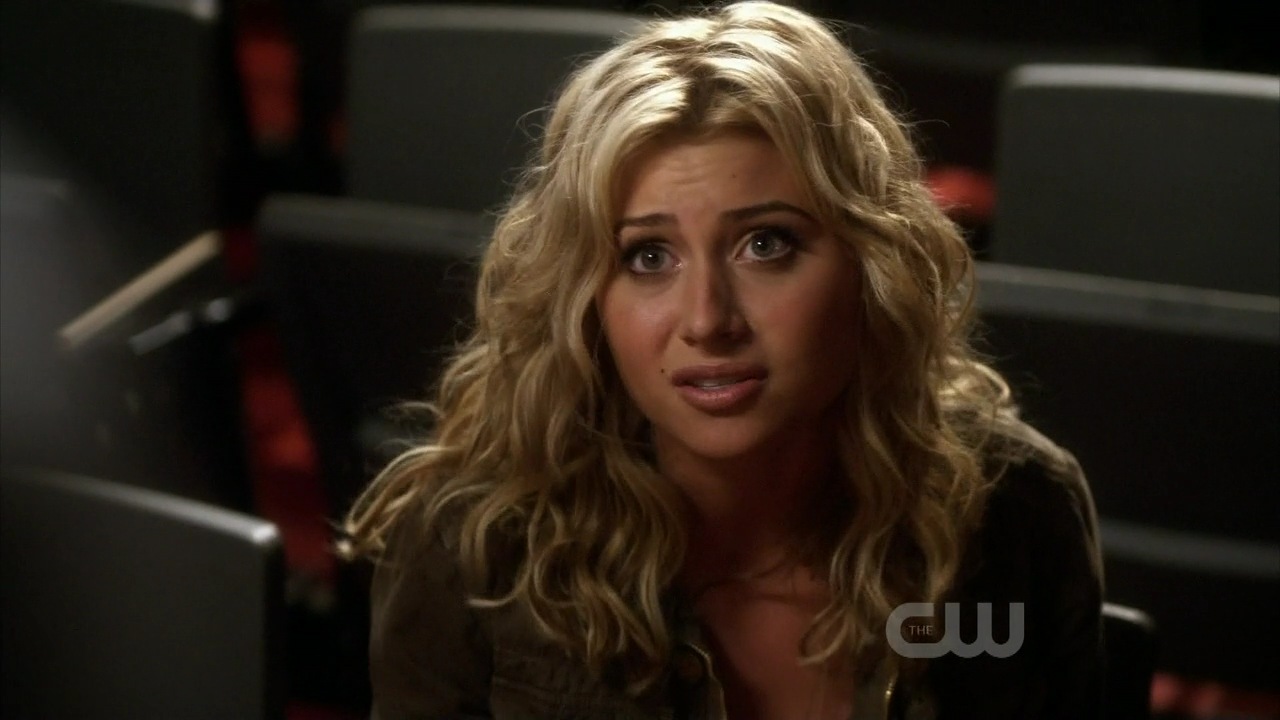 1x10_Pledging_My_Love_043.jpg
