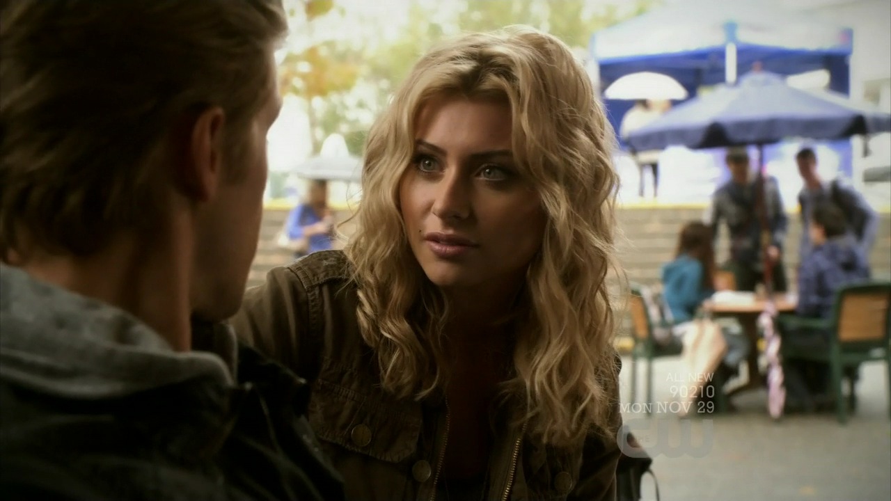1x10_Pledging_My_Love_060.jpg