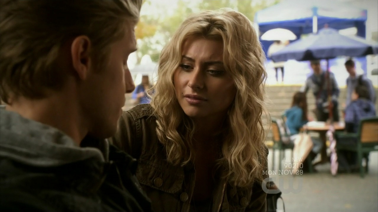 1x10_Pledging_My_Love_061.jpg