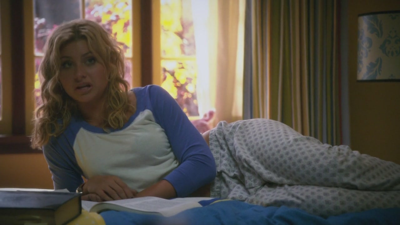 Hellcats1x11-ThinkTwiceBeforeYouGo-010.JPG