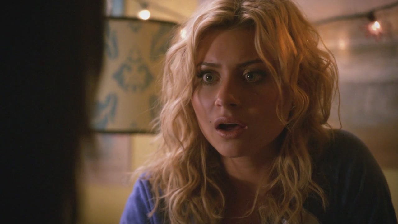 Hellcats1x11-ThinkTwiceBeforeYouGo-034.JPG