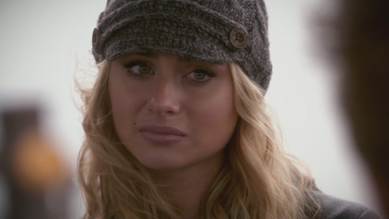 Hellcats1x11-ThinkTwiceBeforeYouGo-054.JPG