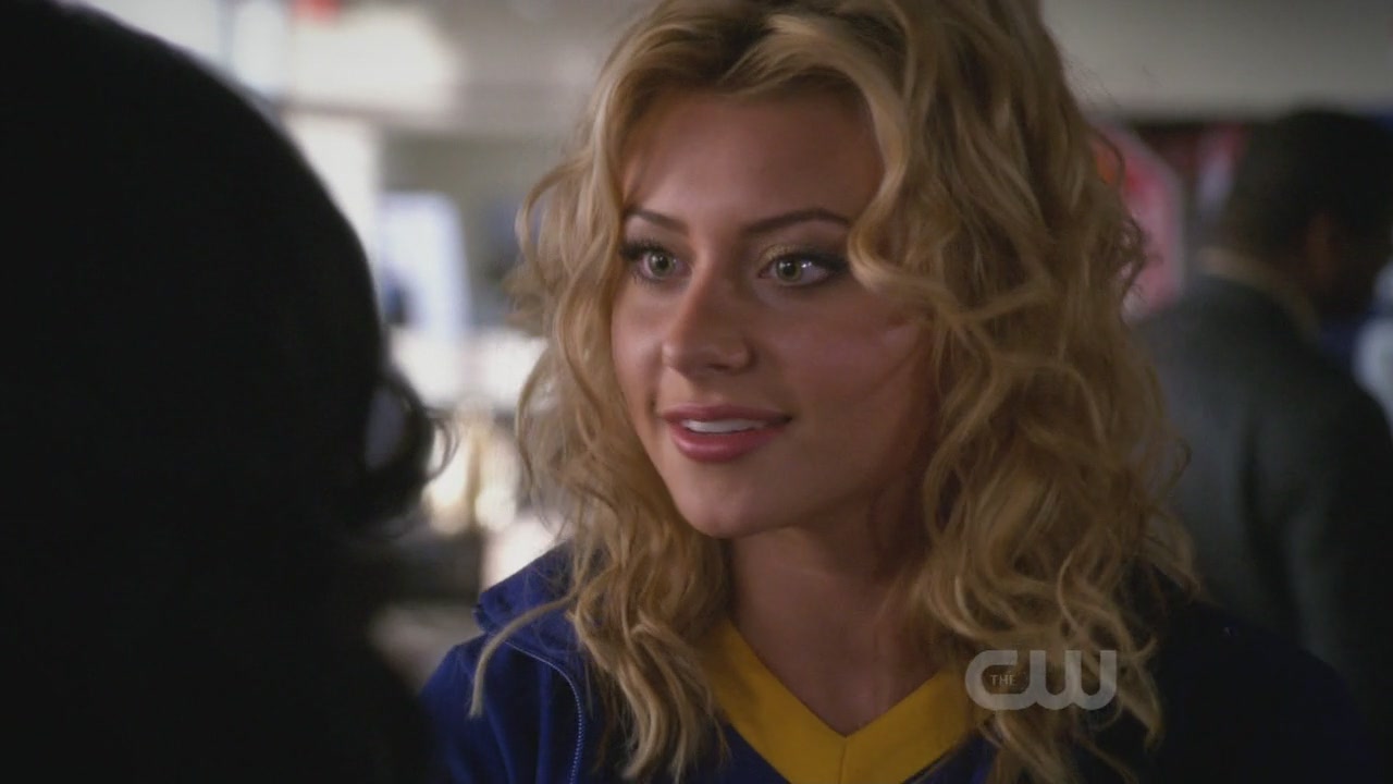 Hellcats1x11-ThinkTwiceBeforeYouGo-226.JPG