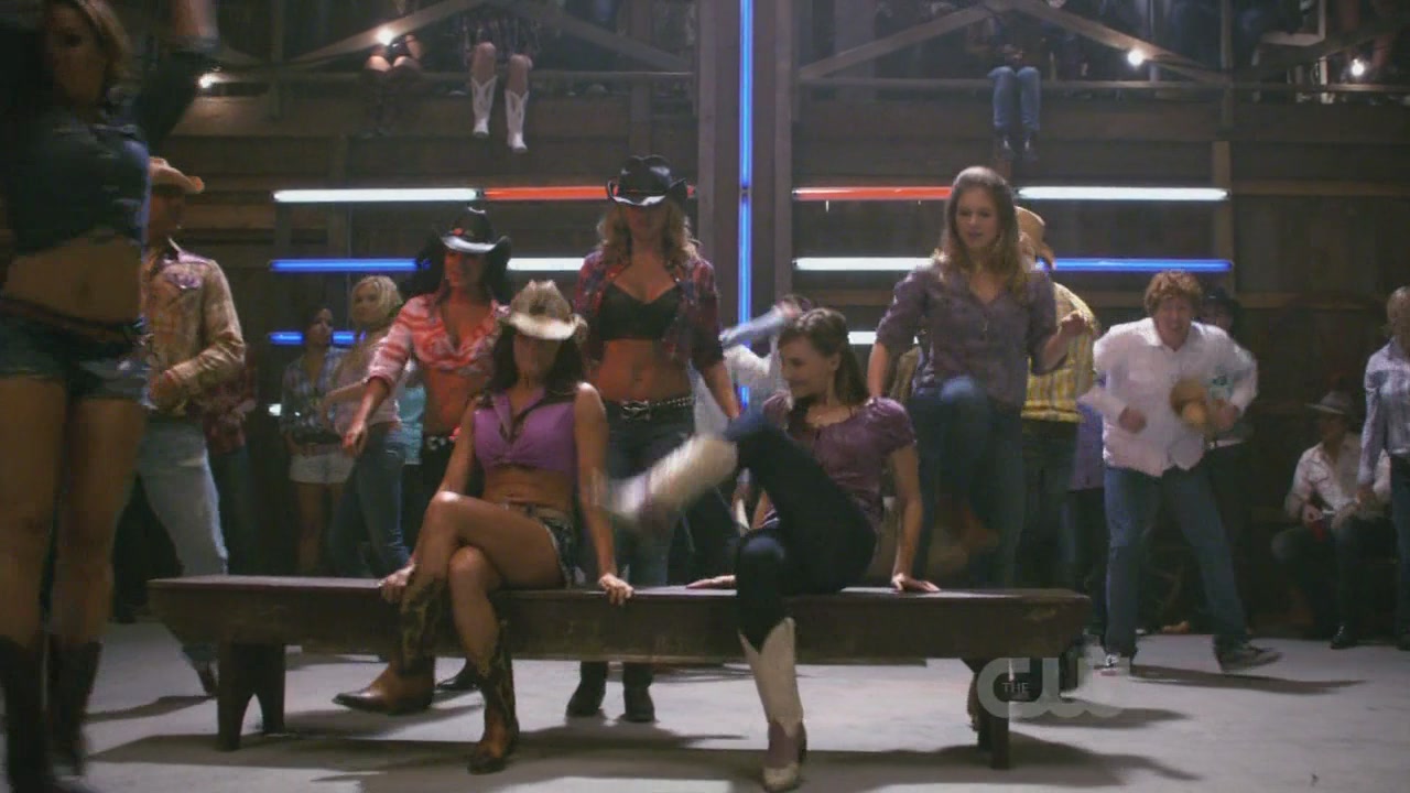 Hellcats1x11-ThinkTwiceBeforeYouGo-338.JPG