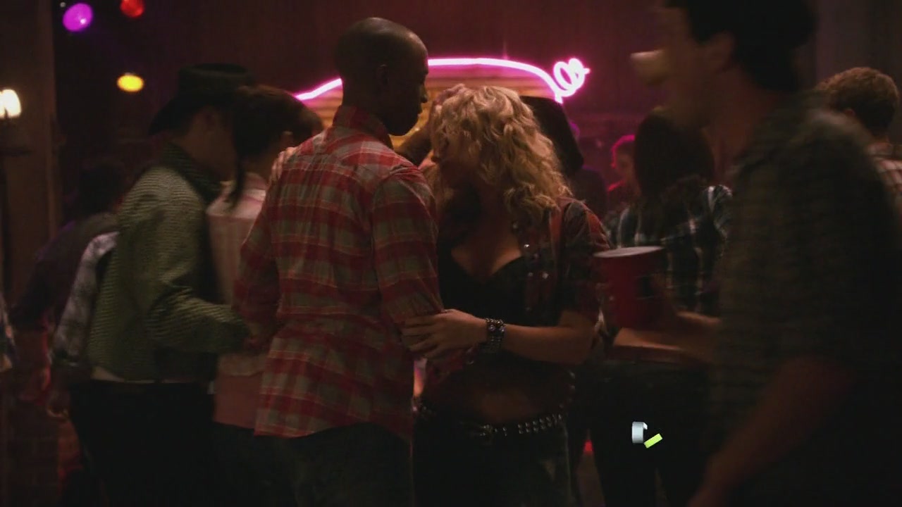 Hellcats1x11-ThinkTwiceBeforeYouGo-394.JPG