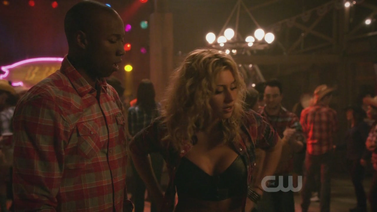 Hellcats1x11-ThinkTwiceBeforeYouGo-429.JPG