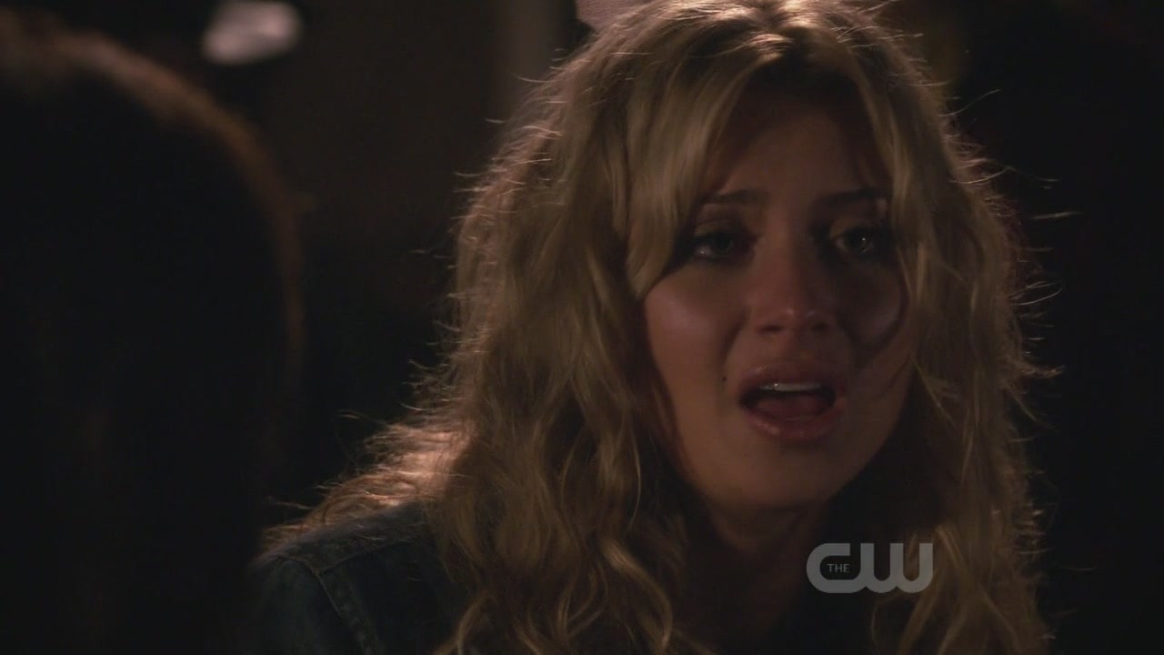 Hellcats1x11-ThinkTwiceBeforeYouGo-490.JPG