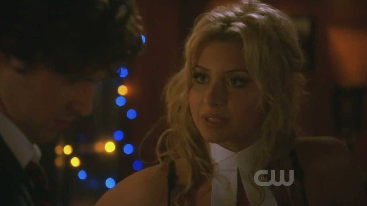 Hellcats-1x13-WorriedBabyBlues-134.JPG