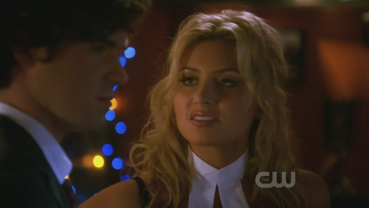Hellcats-1x13-WorriedBabyBlues-150.JPG