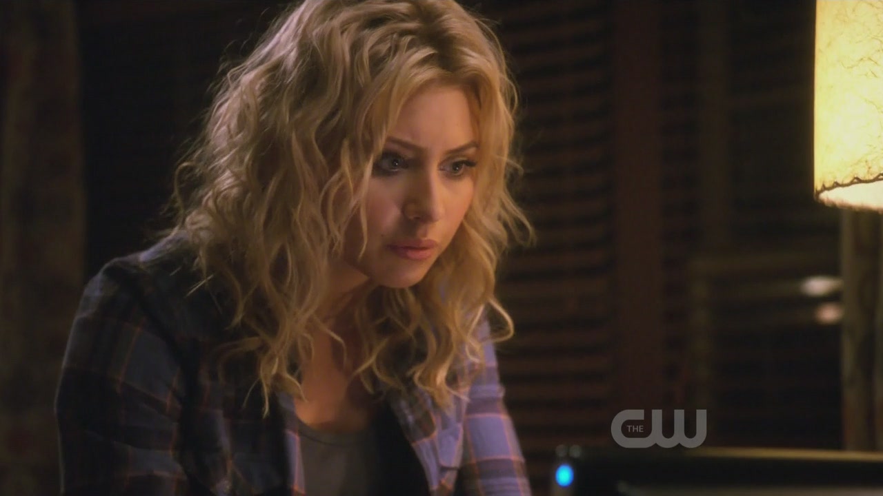 Hellcats-1x13-WorriedBabyBlues-231.JPG