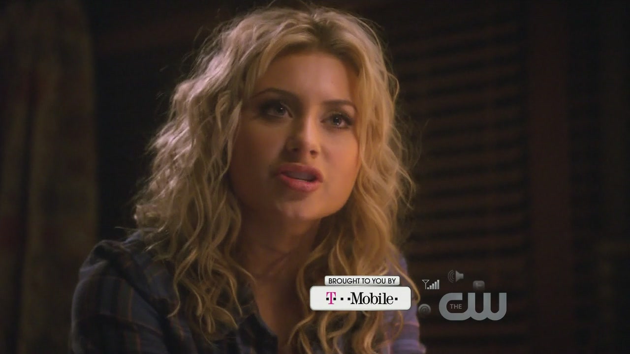 Hellcats-1x13-WorriedBabyBlues-255.JPG