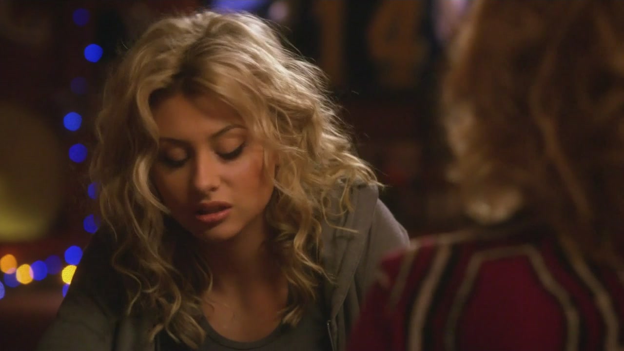 Hellcats-1x13-WorriedBabyBlues-311.JPG