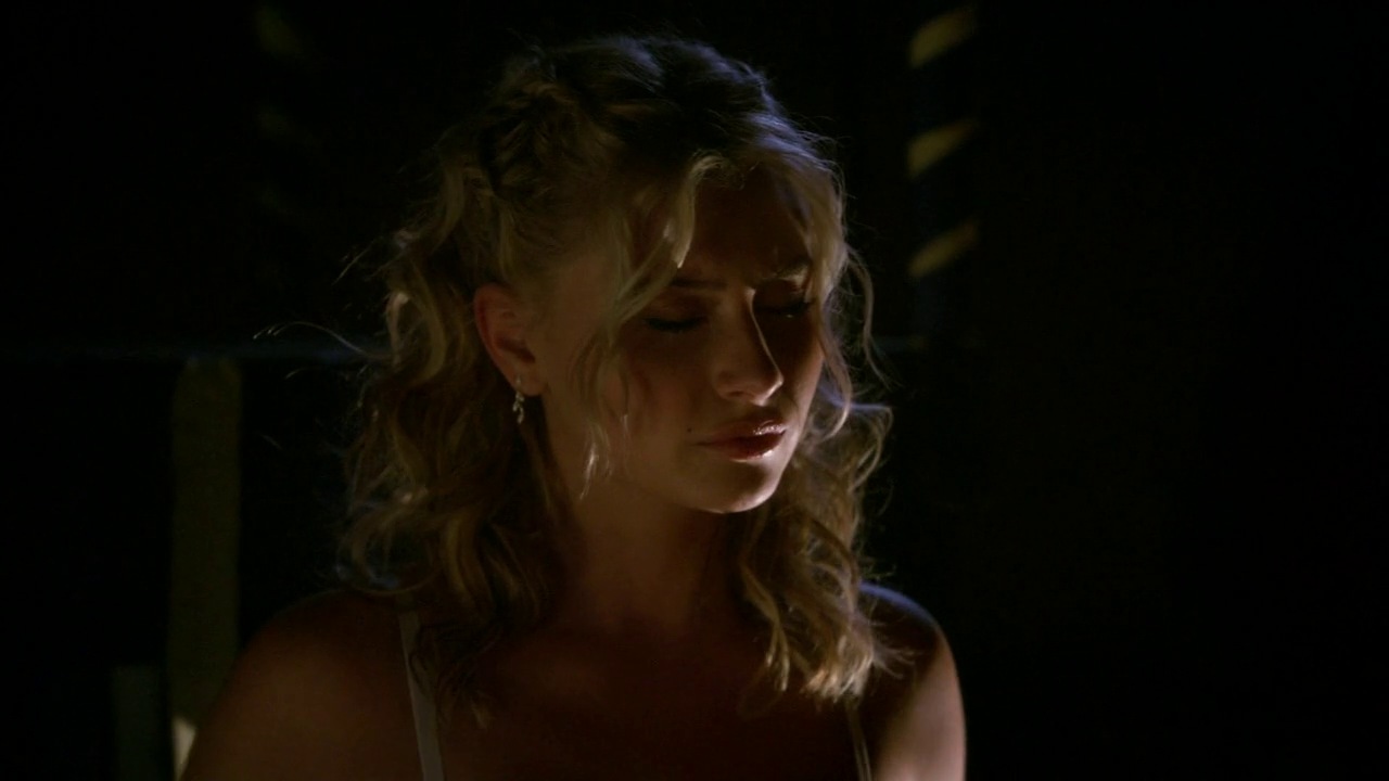 1x11_Remember_When_0306.jpg