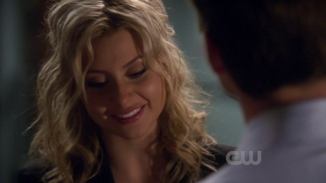 1x19_Before_I_Was_Caught_0673.jpg