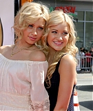 Filename=183.jpg
Filesize=446KiB
Dimensions=1152x1440
Date added=Jun 17, 2007 183.jpg