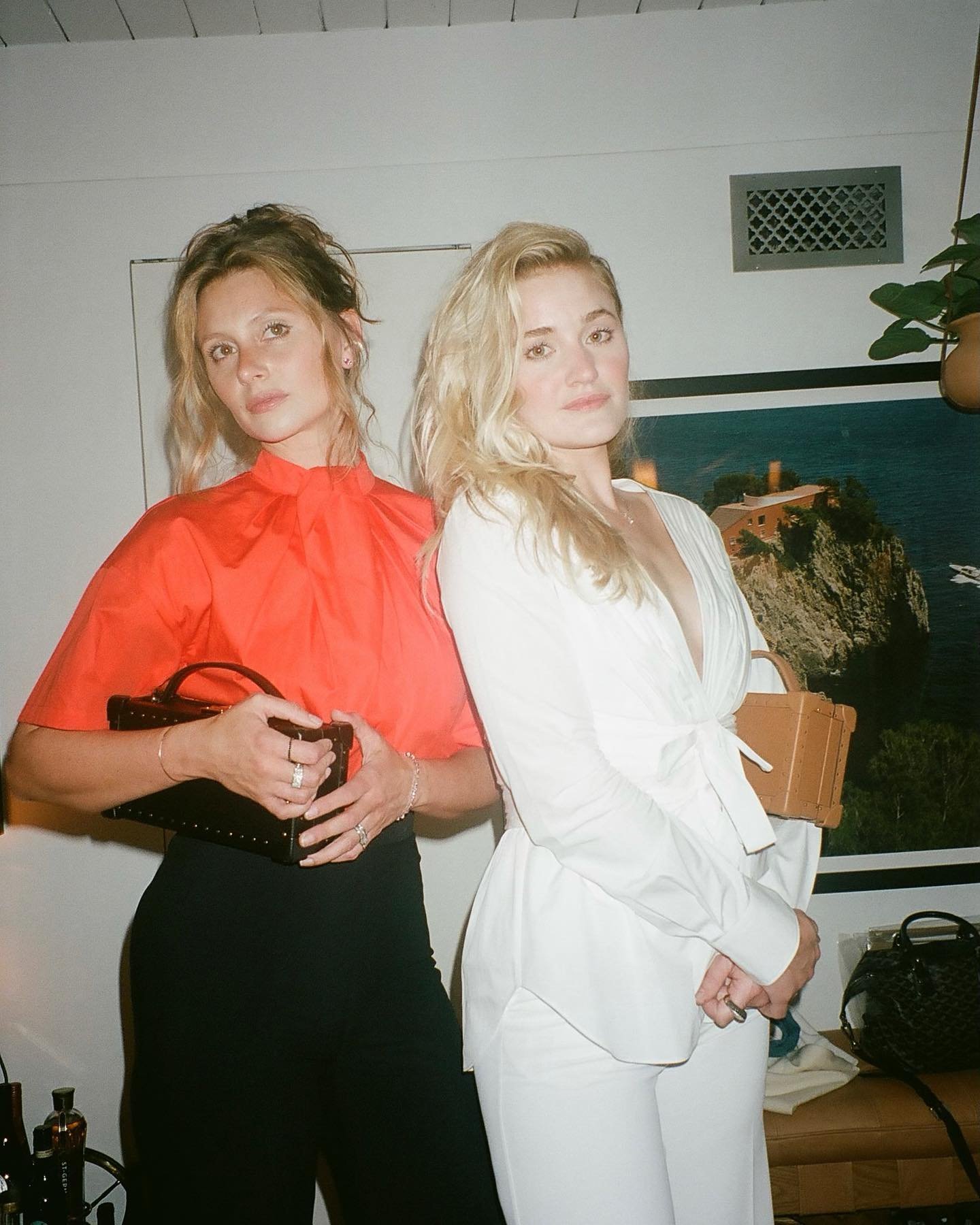 0011.jpg