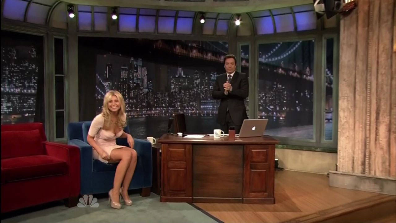 LateNightwithJimmyFallon-04-26-11-014.jpg