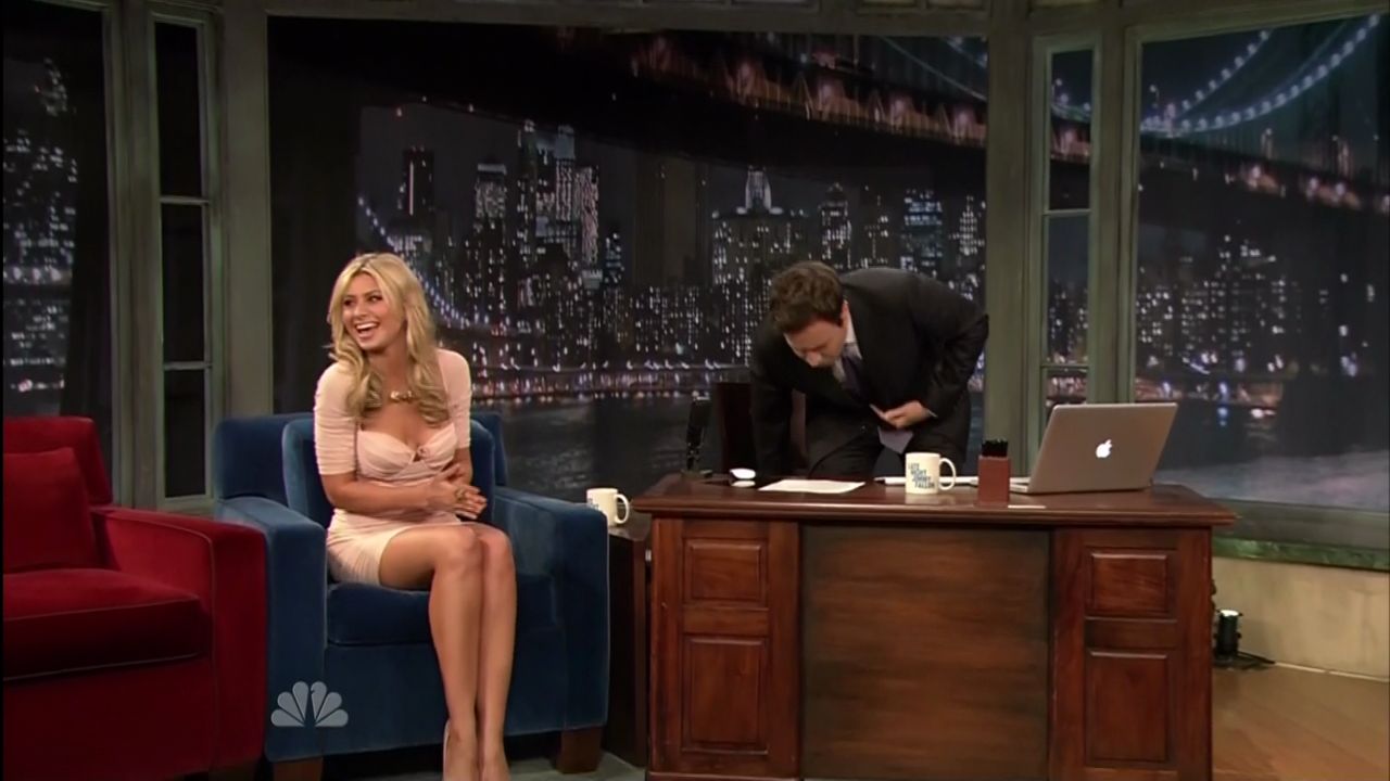 LateNightwithJimmyFallon-04-26-11-019.jpg