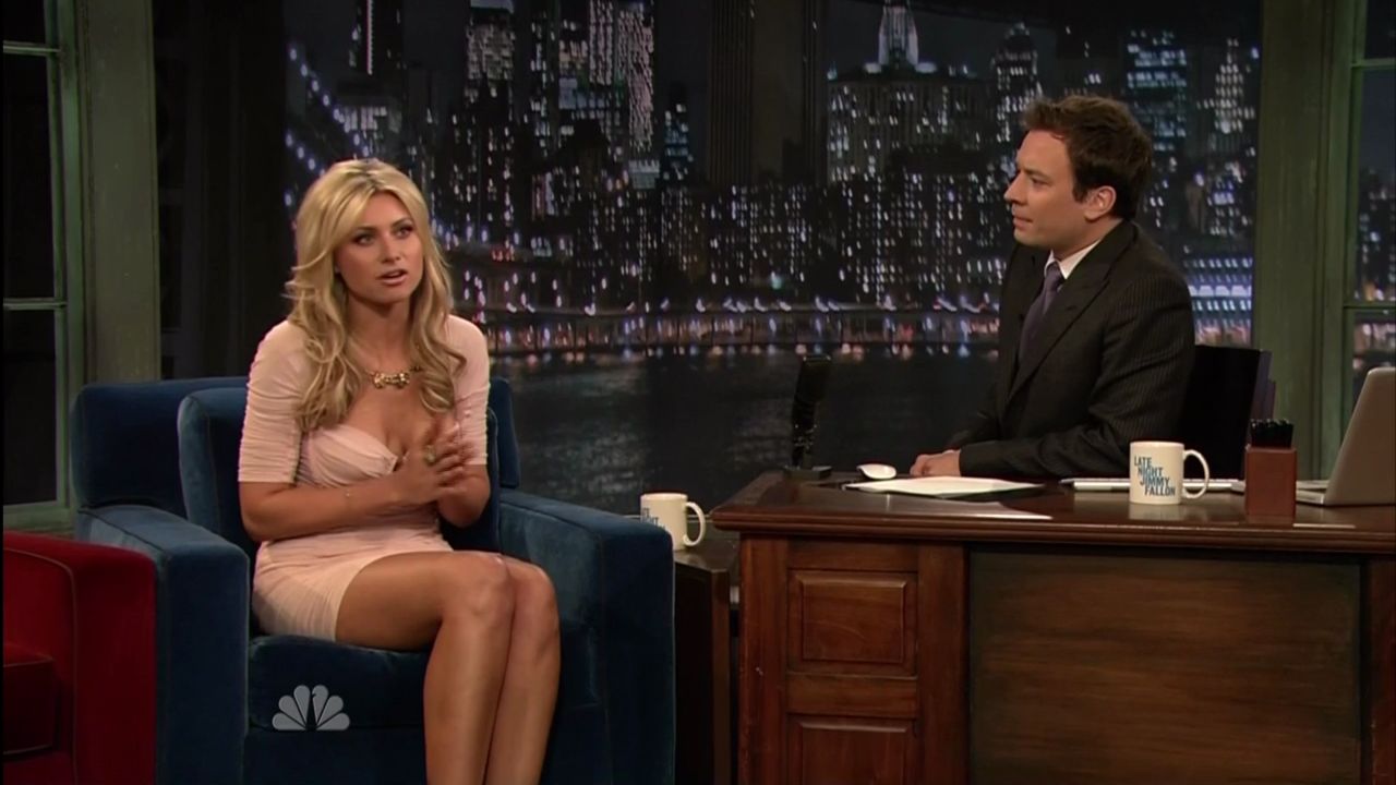 LateNightwithJimmyFallon-04-26-11-045.jpg