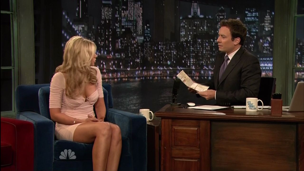 LateNightwithJimmyFallon-04-26-11-059.jpg