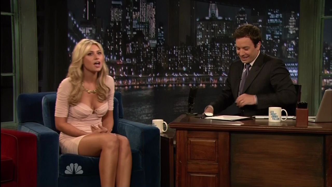 LateNightwithJimmyFallon-04-26-11-075.jpg
