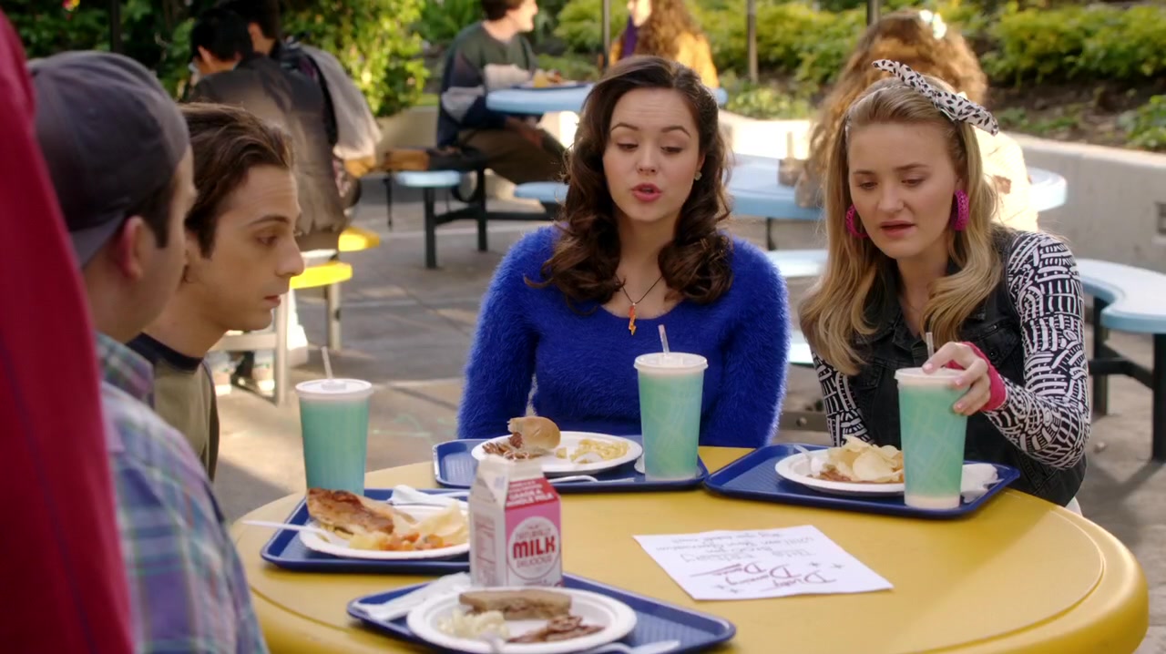 TheGoldbergs_3x17_TheDirtyDancingDance_0001.jpg