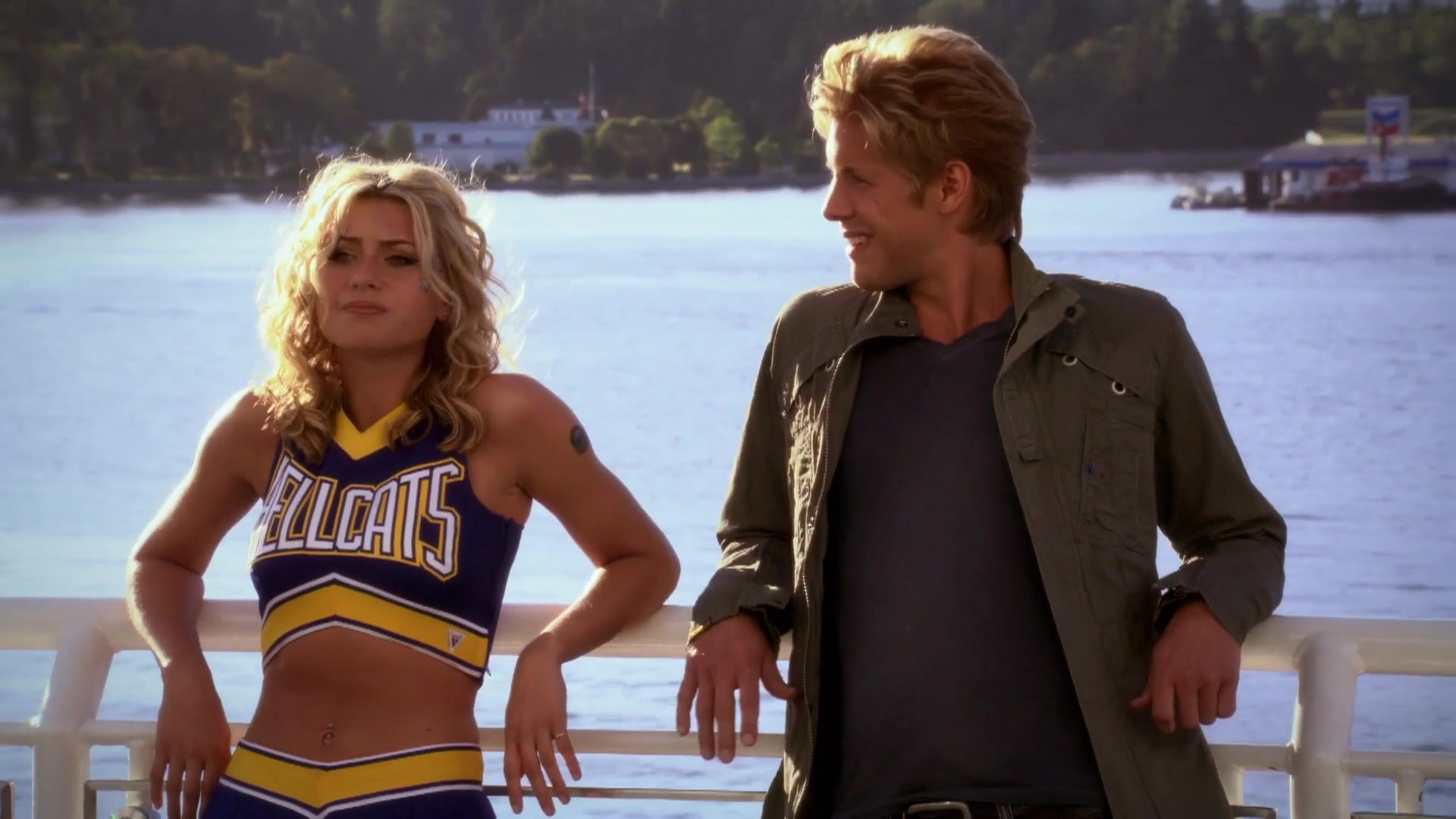 1x02-I_Say_A_Little_Prayer-054.jpg