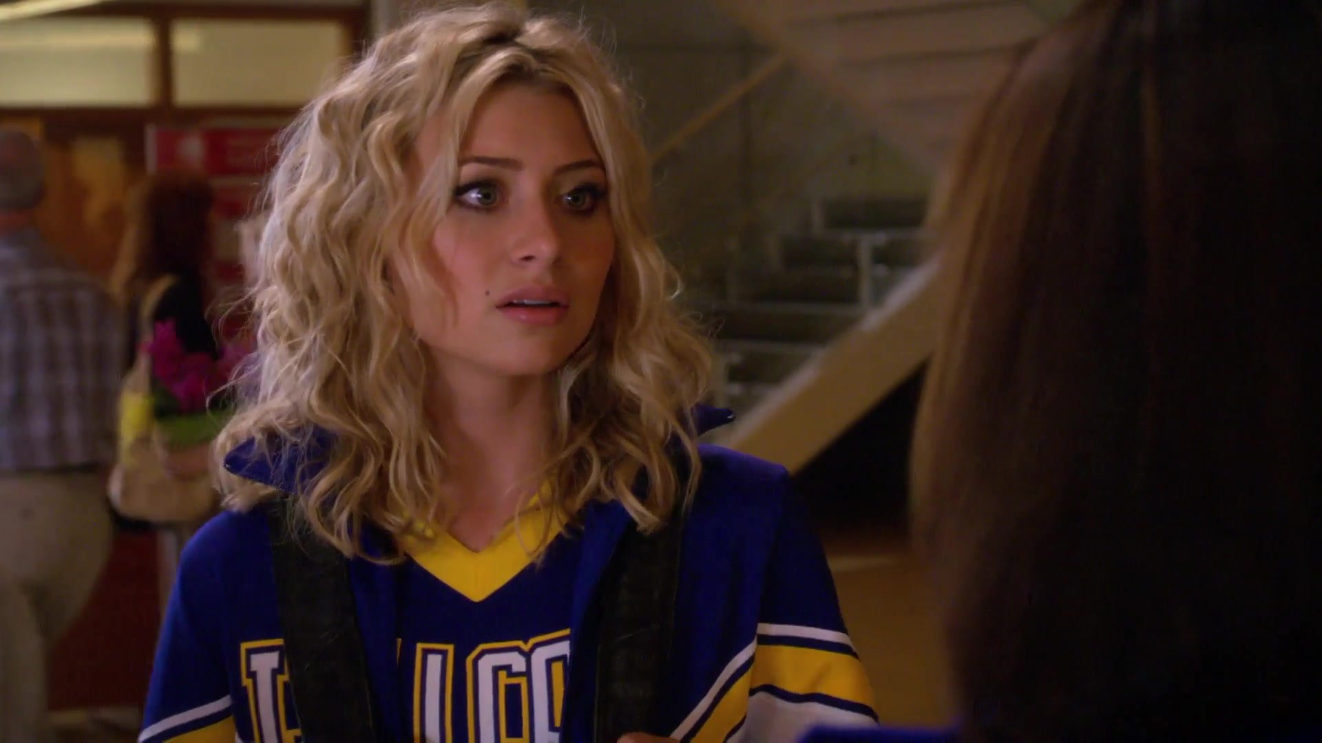 1x02-I_Say_A_Little_Prayer-149.jpg