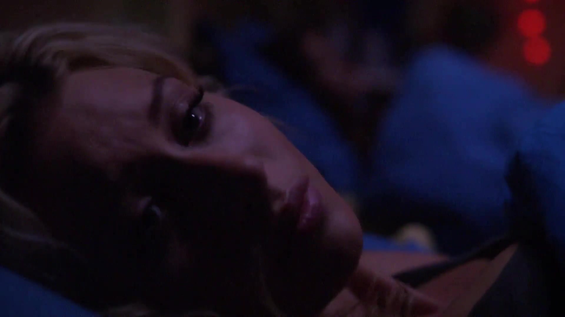 1x02-I_Say_A_Little_Prayer-383.jpg