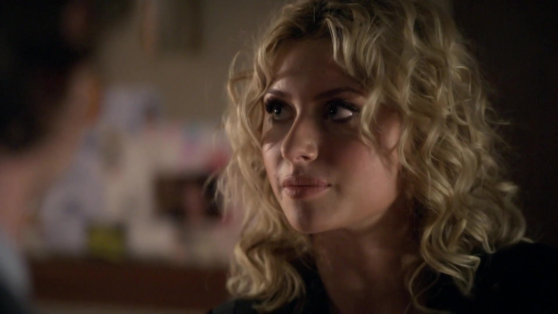 1x05_The_Prisoners_Song_016.jpg