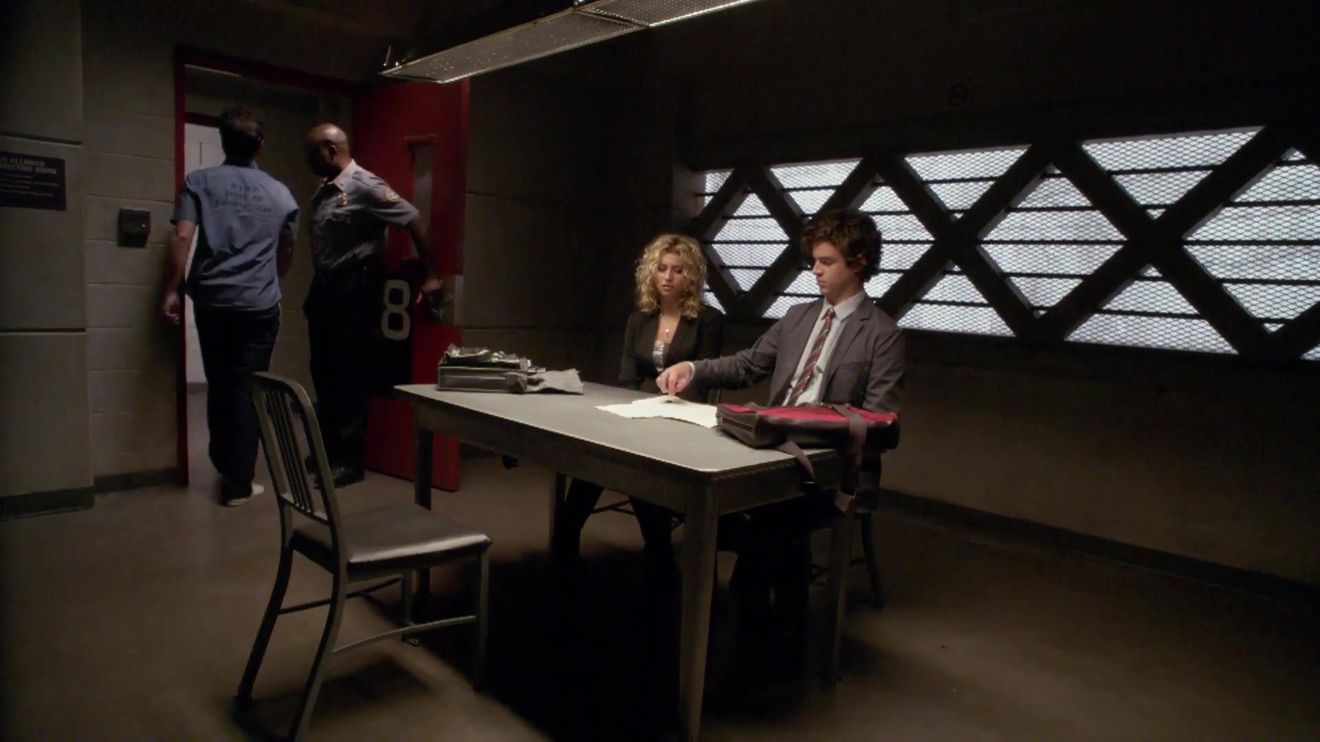 1x05_The_Prisoners_Song_060.jpg