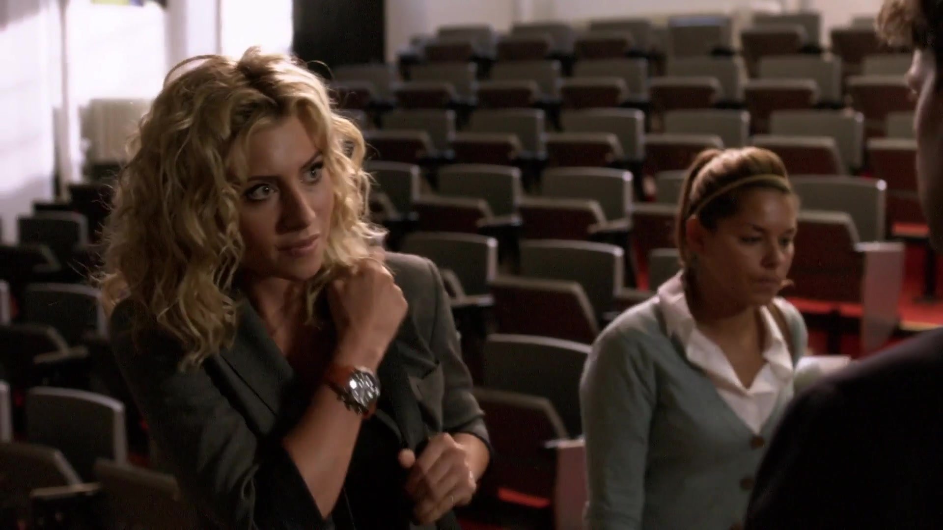 1x05_The_Prisoners_Song_140.jpg
