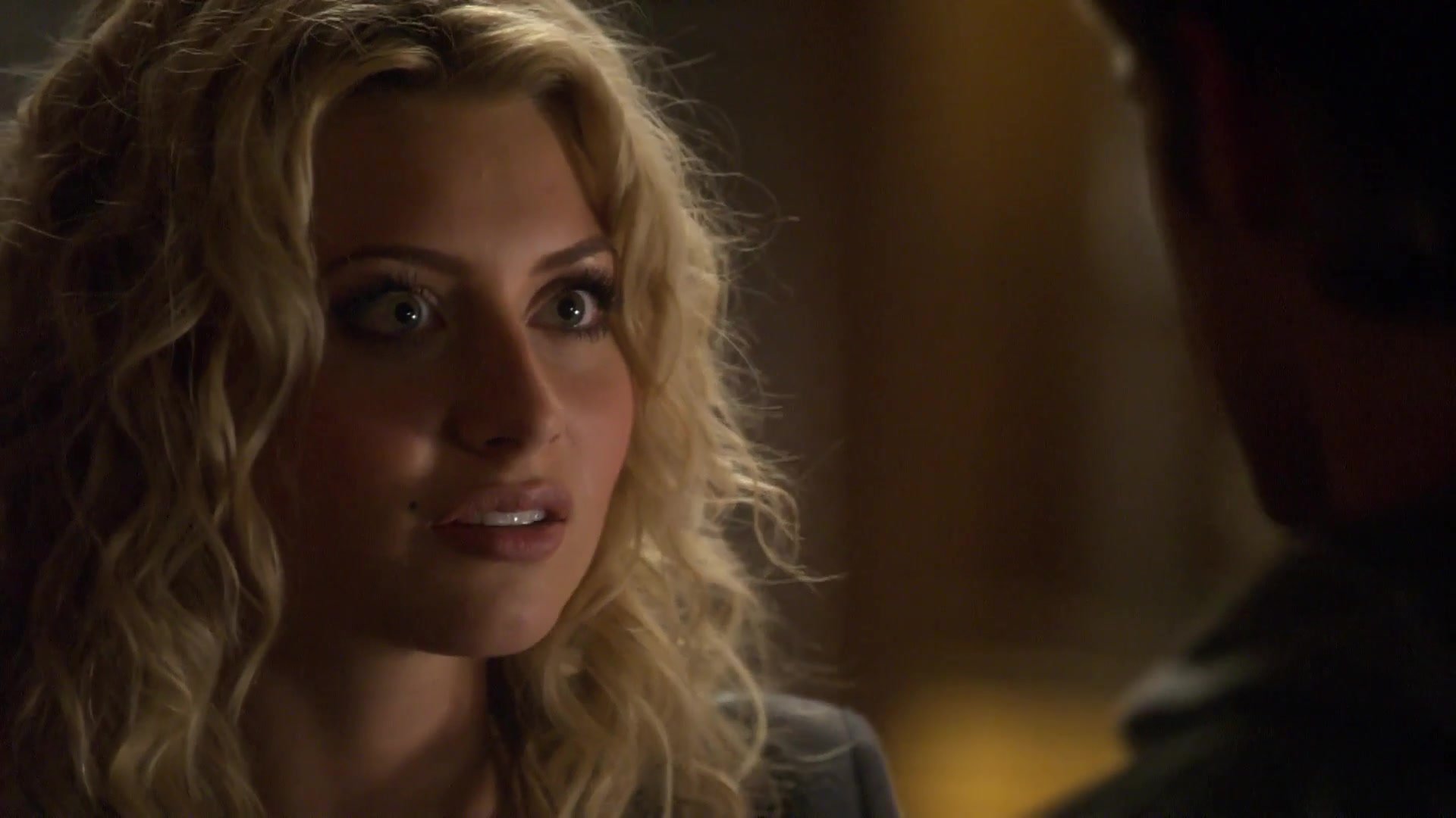1x05_The_Prisoners_Song_209.jpg